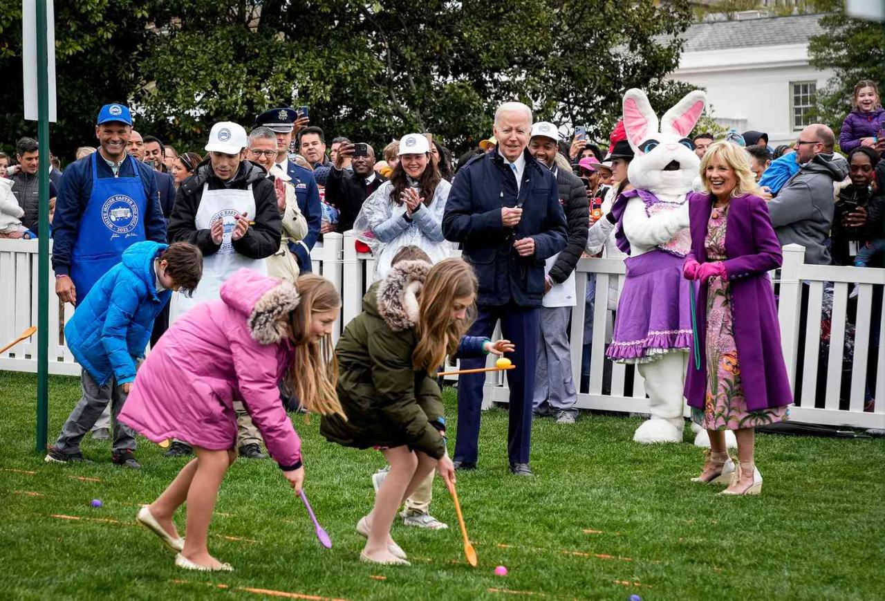 The return of the white house easter egg roll