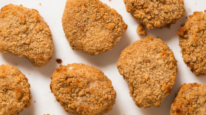 A blind taste test of mostly bad but 1 excellent vegan chicken nuggets