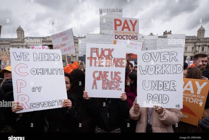 Junior doctors accept 22 pay increase ending nhs strikes