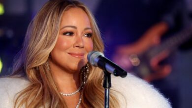 Mariah carey performed in concert for first time after family deaths