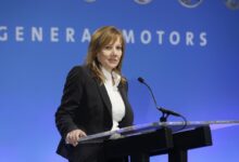 Gm trails far behind tesla in ev sales ceo mary barra bet the company that will change