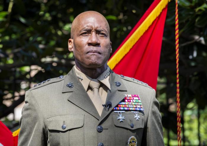 After 246 years marine corps gives 4 stars to a black officer