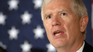 After losing trumps endorsement mo brooks advances in gop senate race