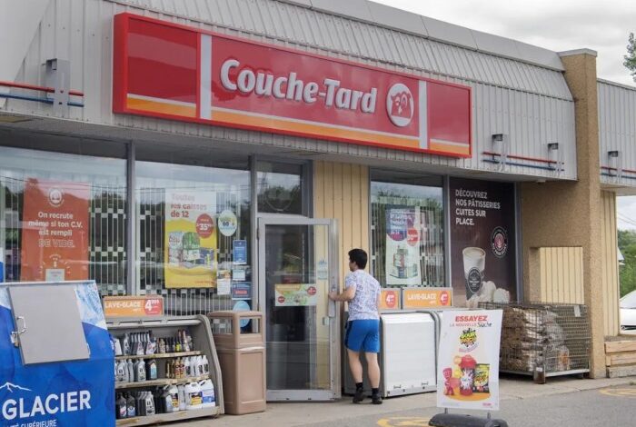 Carrefour couche tard rosny pdg concurrent takeover grocers consolidate son supermarket partage désactivé canadees overnemen alexandre jeunes bompard promet viseur