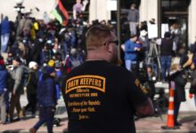 Oath keepers leader called white house insider to speak to trump on jan 6