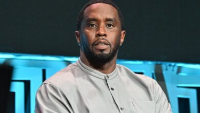 Sean diddy combs ordered to stay in jail until trial