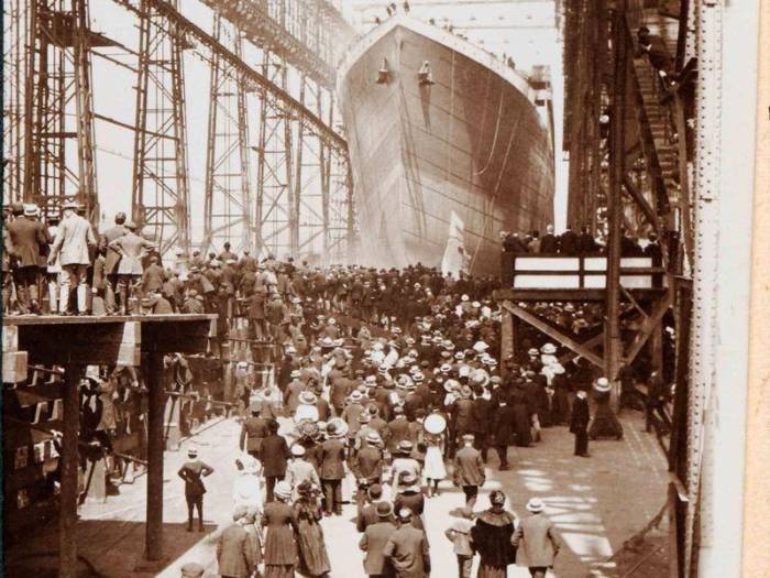 Harland and wolff titanic shipyard to go into administration