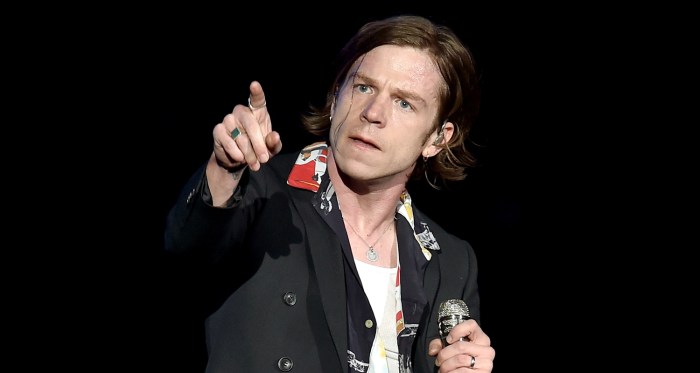 How rca racked up alternative radio success with cage the elephant myles smith