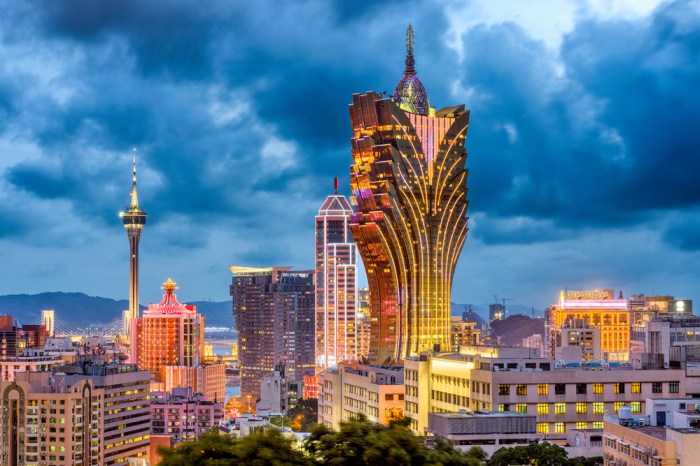 Macao did it singapore too now thailand looks to build casinos to attract tourist dollars