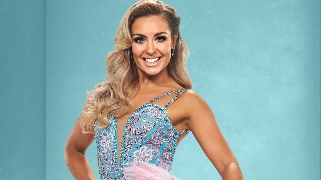 Strictly come dancing amy dowden so happy after cancer comeback