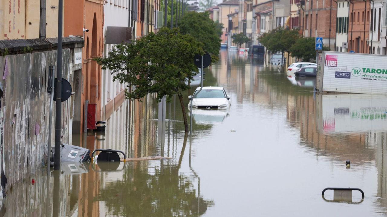 Northern italian region starts dealing with aftermath of floods