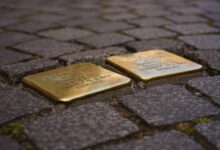 What is a stolperstein and whats behind the dutch controversy