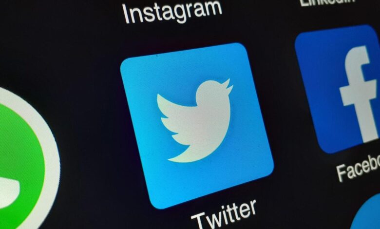 Twitter bans climate change propaganda ads as deniers target platforms