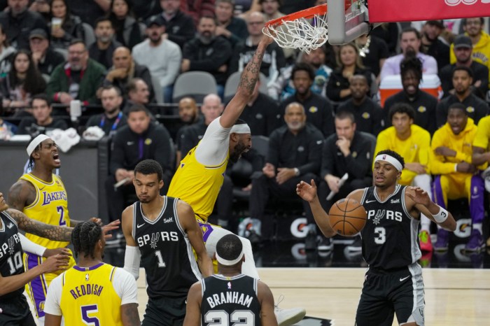 Nba top 10 big men ranked lakers anthony davis spurs victor wembanyama check in behind mvp trio