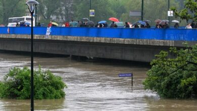 Nebraska flooding floods ashland emergency flood hundreds flooded declarations omaha guard displaced pilots reconstruction state least dead iowa