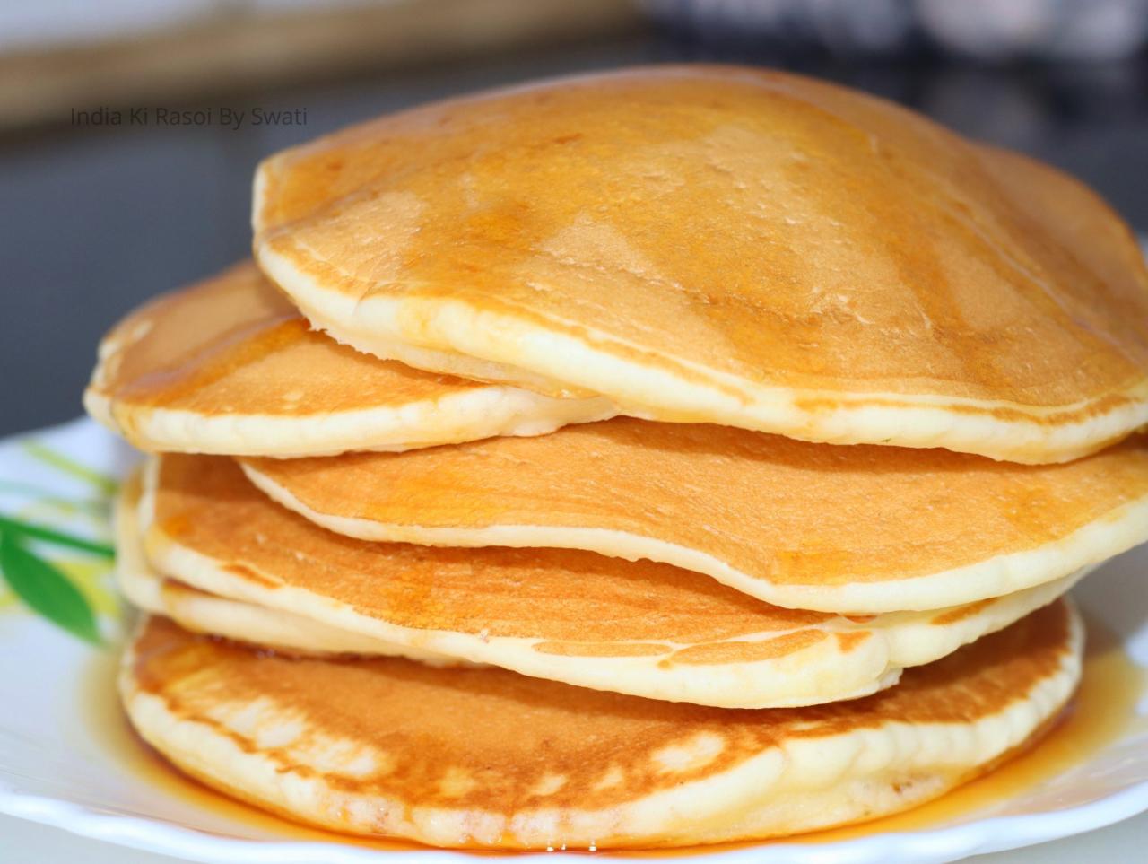 This tiny egg pan is perfect for pancakes