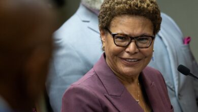 Los Angeles Mayor Karen Bass LAFD Chief removal