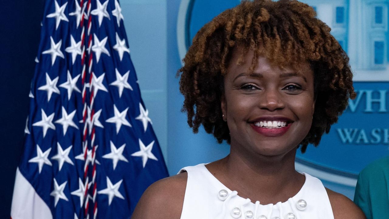 Karine jean pierre makes history as new white house press secretary