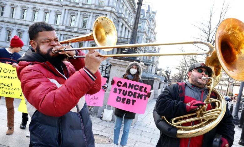 Republicans target pause on student loan payments