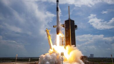 Space axiom crew spacex ax mission station international unveils special dragon nasa collectspace