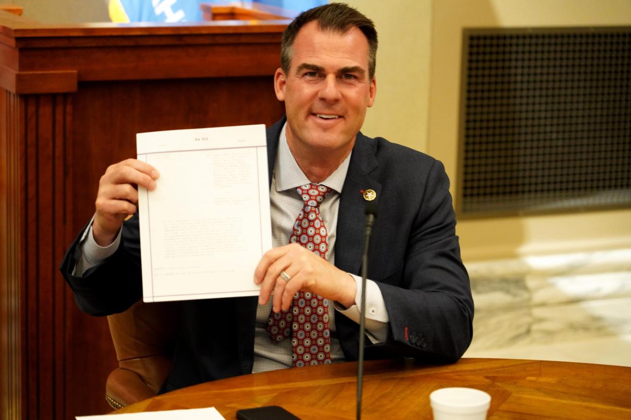 Oklahoma gov kevin stitt signs ban on nonbinary birth certificates