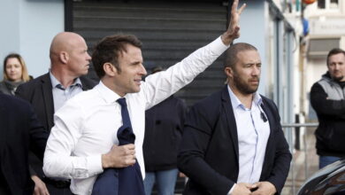 Why is it macron and le pen again