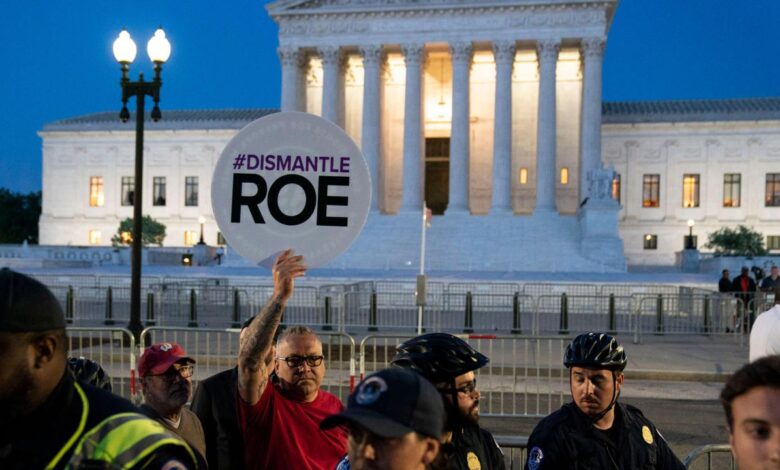 Democrats plan a bid to codify roe but lack the votes to succeed