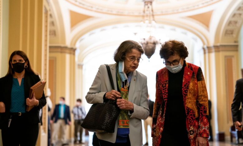 Feinstein defends herself after hometown paper questions mental acuity