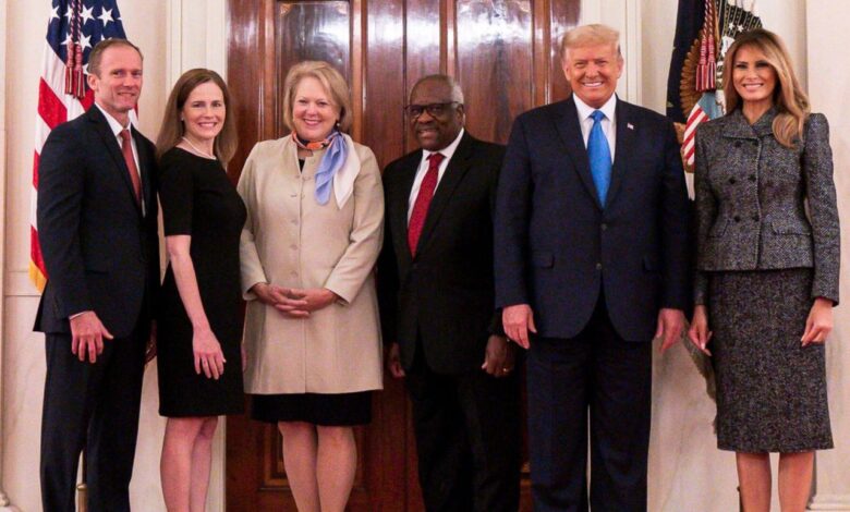 Texts show ginni thomass embrace of conspiracy theories