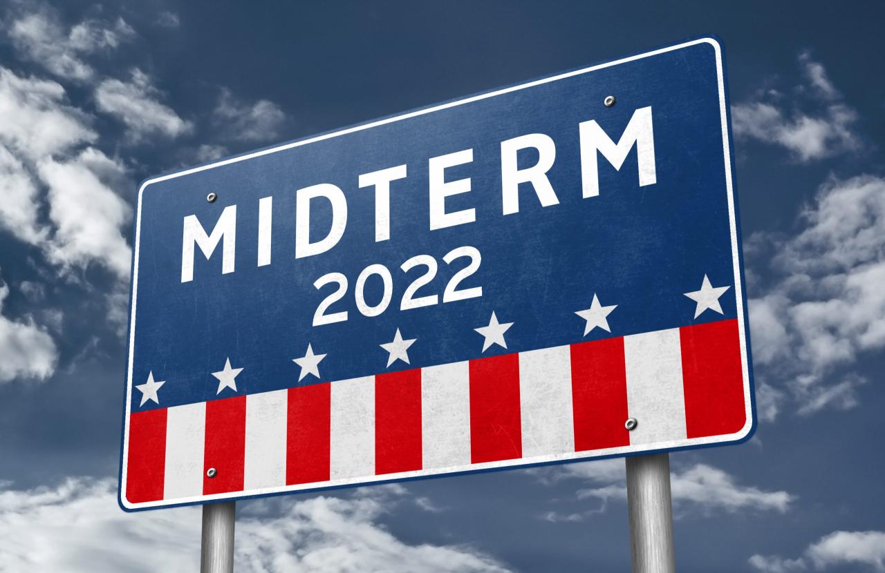 Crypto industry dives into the midterms raising millions to court democrats