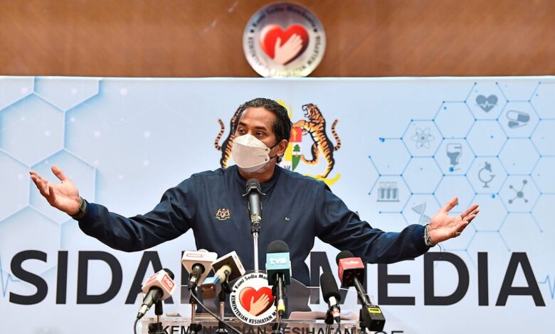 2 big reasons americas booster rates are lagging